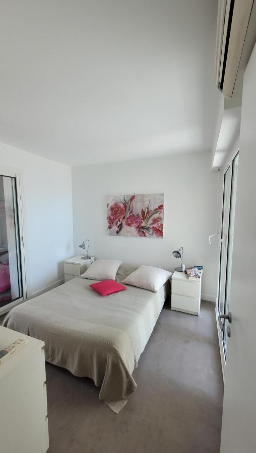 Les Pieds Dans L'O - Appartement 50M2 Front De Mer Saint-Cyr-sur-Mer Ngoại thất bức ảnh